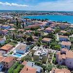 Alpa-5 By Interhome *
